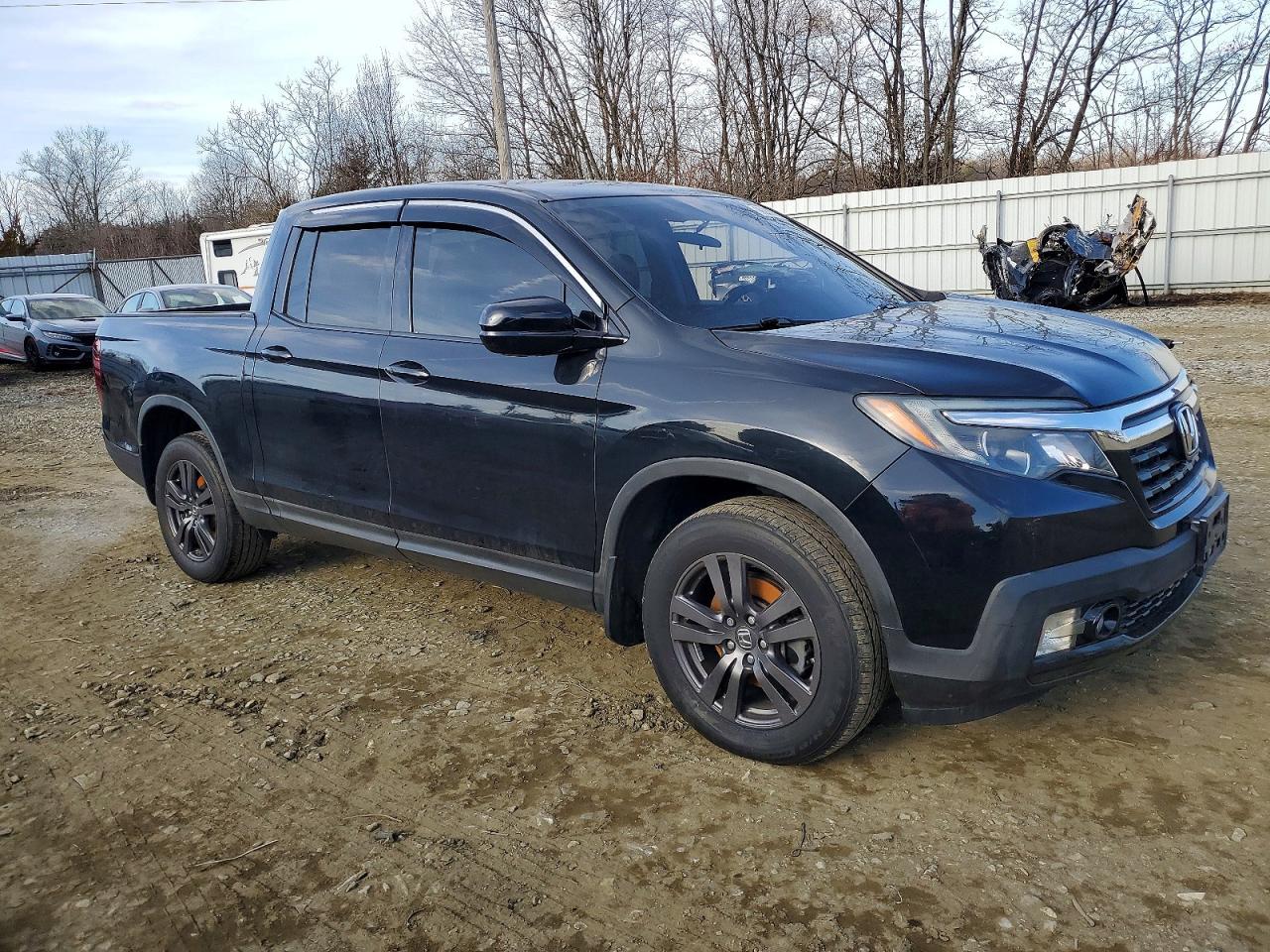 2017 Honda Ridgeline Sport - Image 4