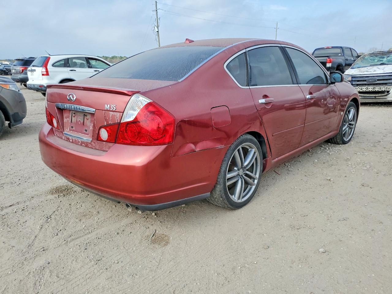 2006 Infiniti M35 Base - Image 3