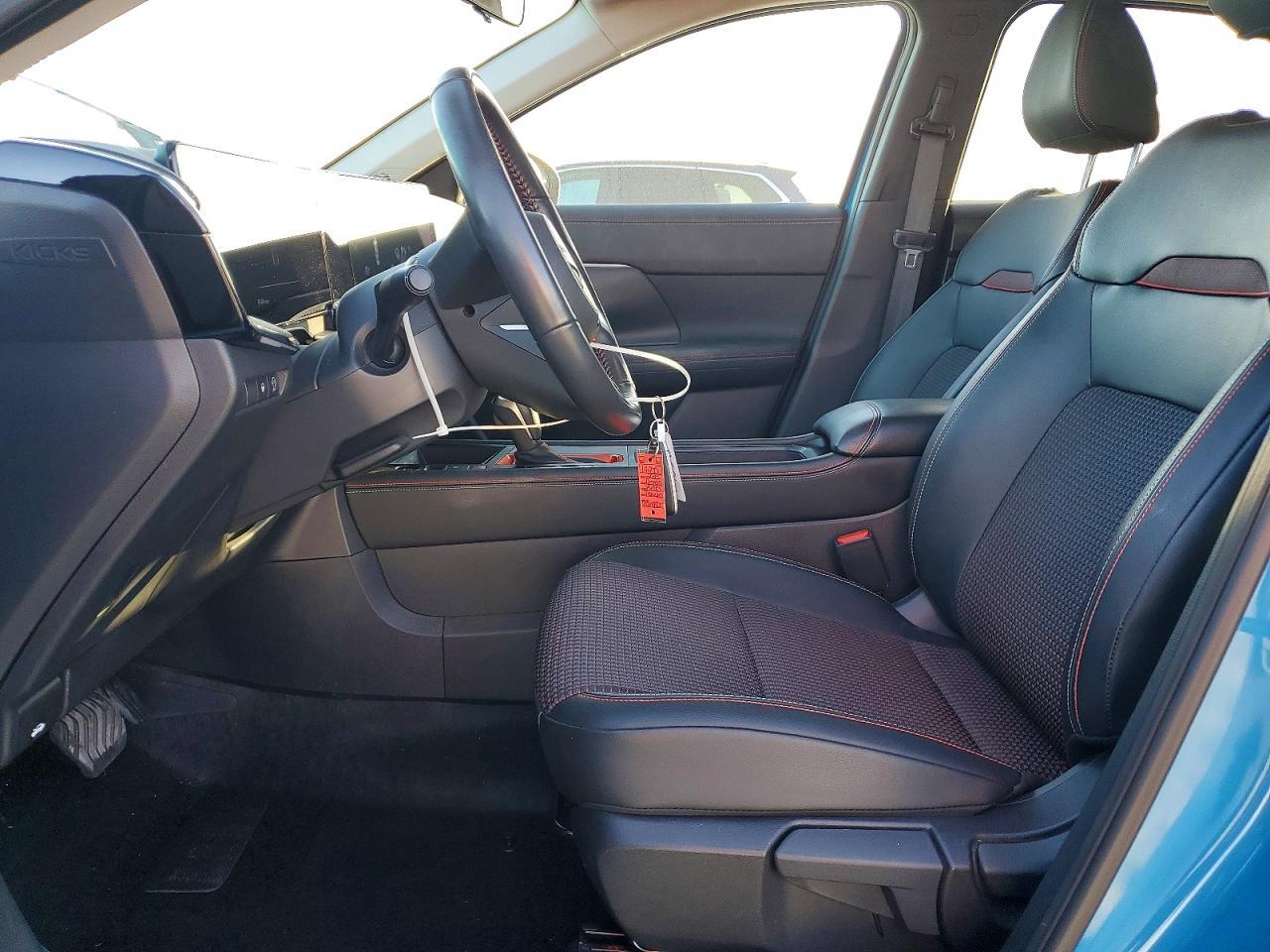 2025 Nissan Kicks Sr - Фото 7