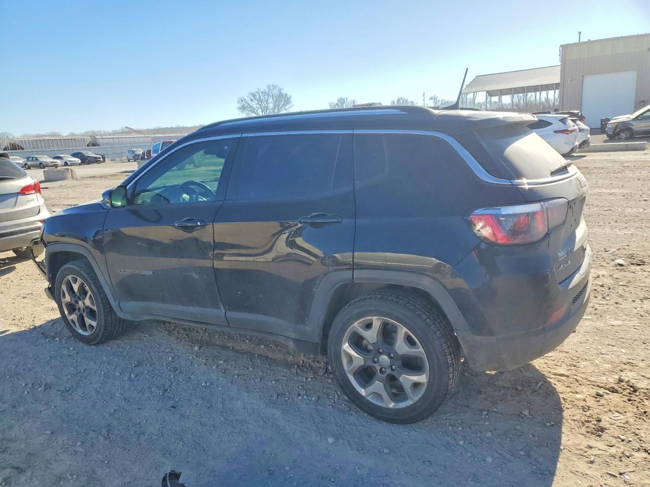 2018 Jeep Compass Limited - Фото 2