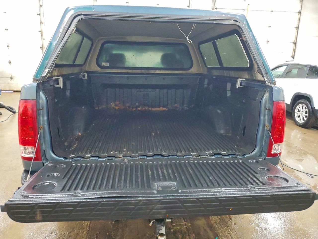 2012 GMC Sierra K1500 Sl - Image 6