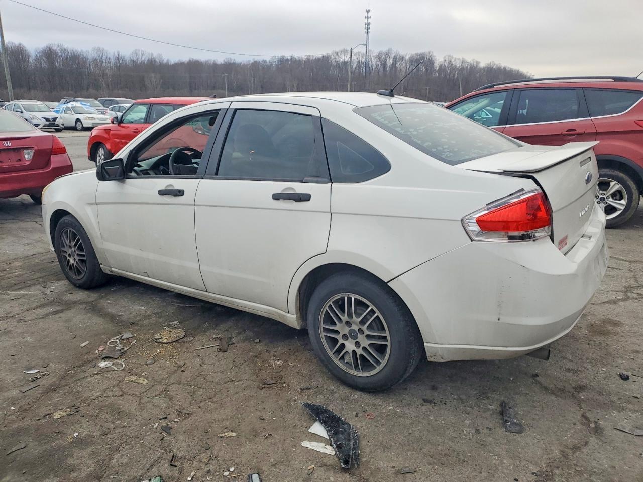 2010 Ford Focus Se - Фото 2