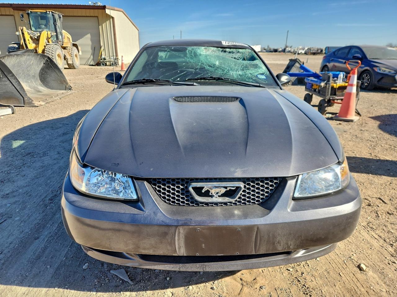 2004 Ford Mustang - Image 5