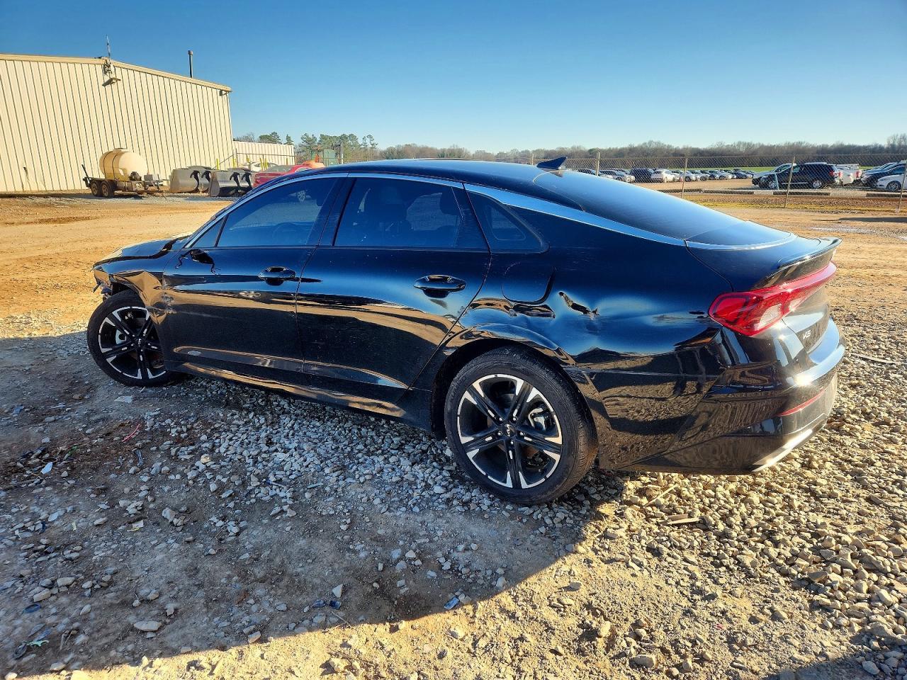 2023 Kia K5 Gt Line - Image 2