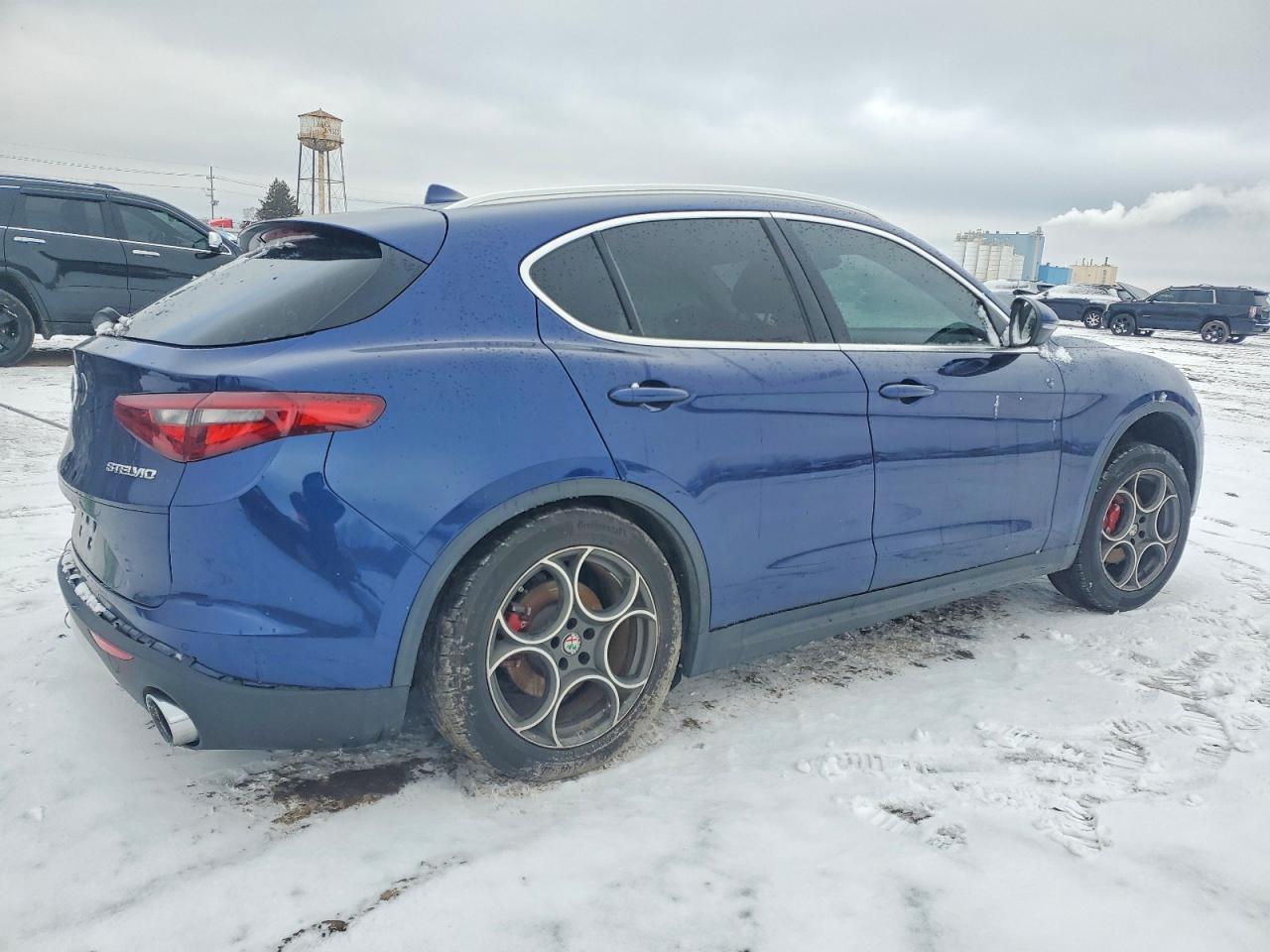 2018 Alfa Romeo Stelvio Ti - Фото 3