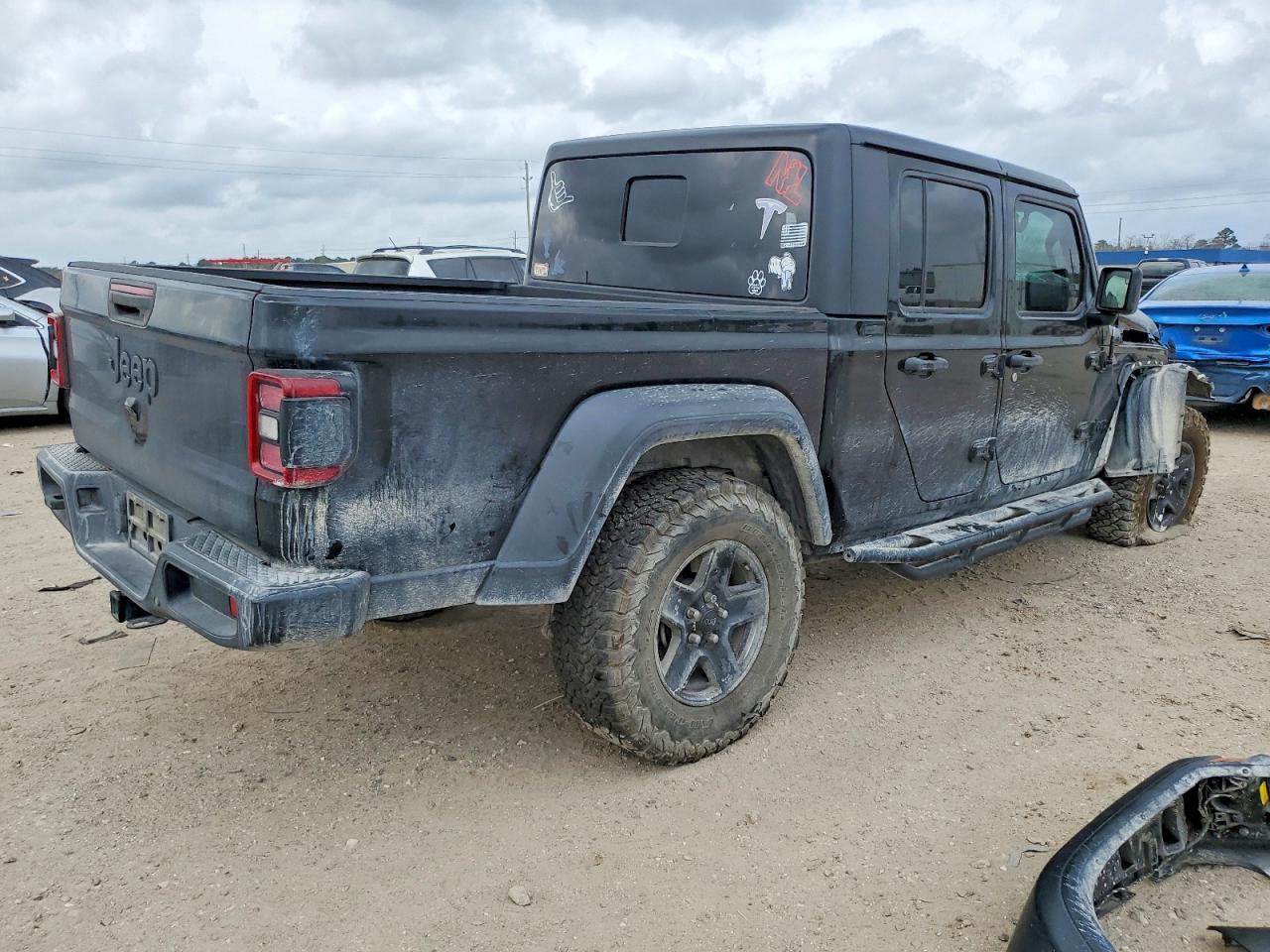 2020 Jeep Gladiator Sport - Фото 3