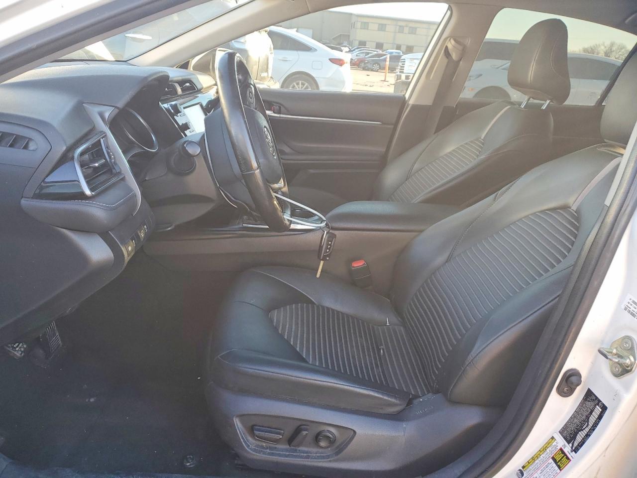 2020 Toyota Camry - Image 7