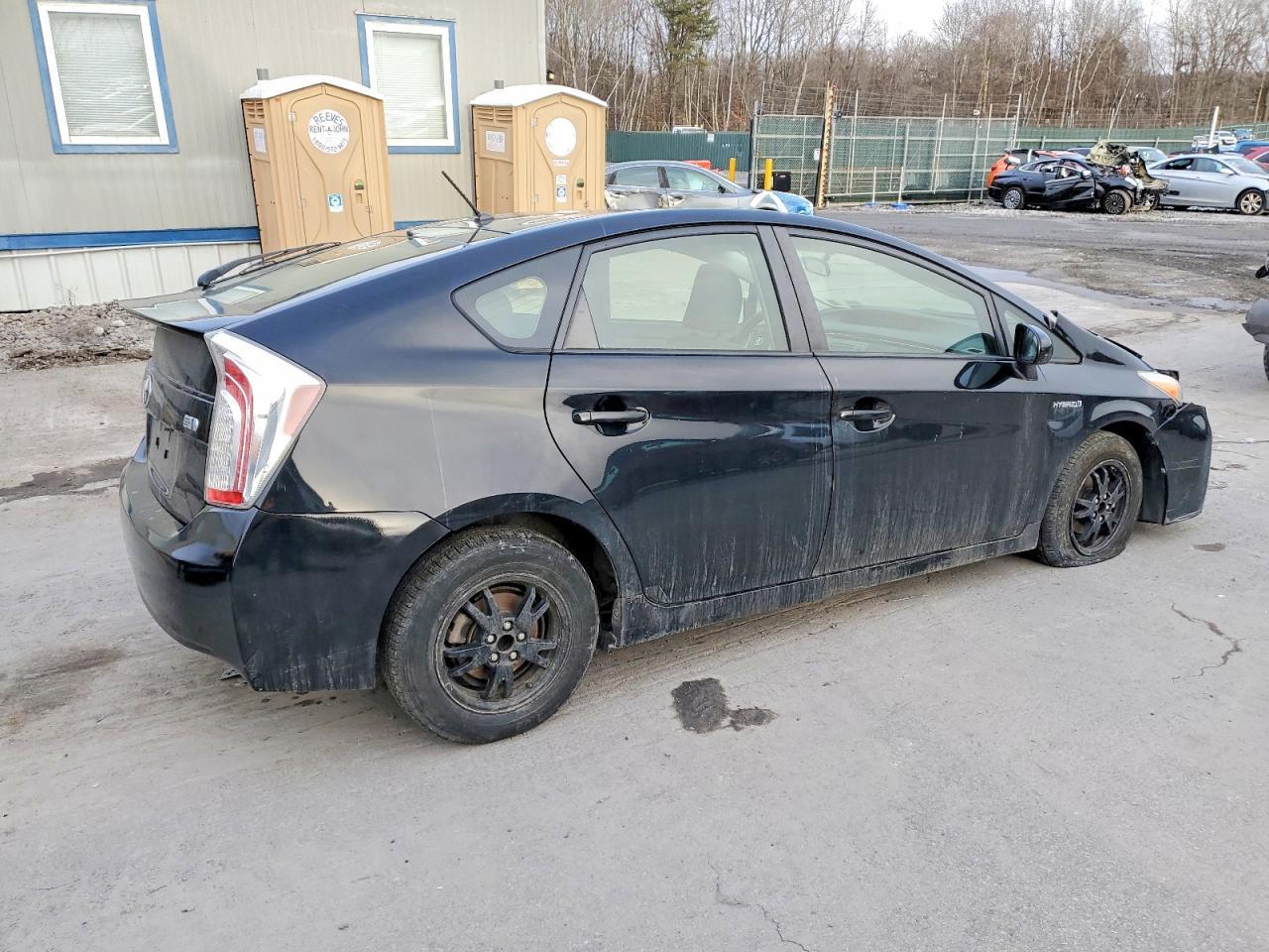 2012 Toyota Prius - Фото 3