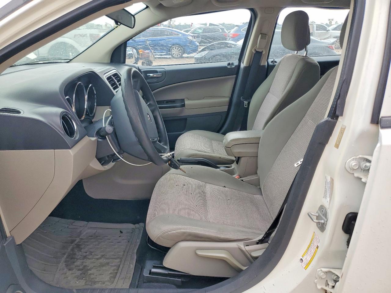 2010 Dodge Caliber Sxt - Image 7