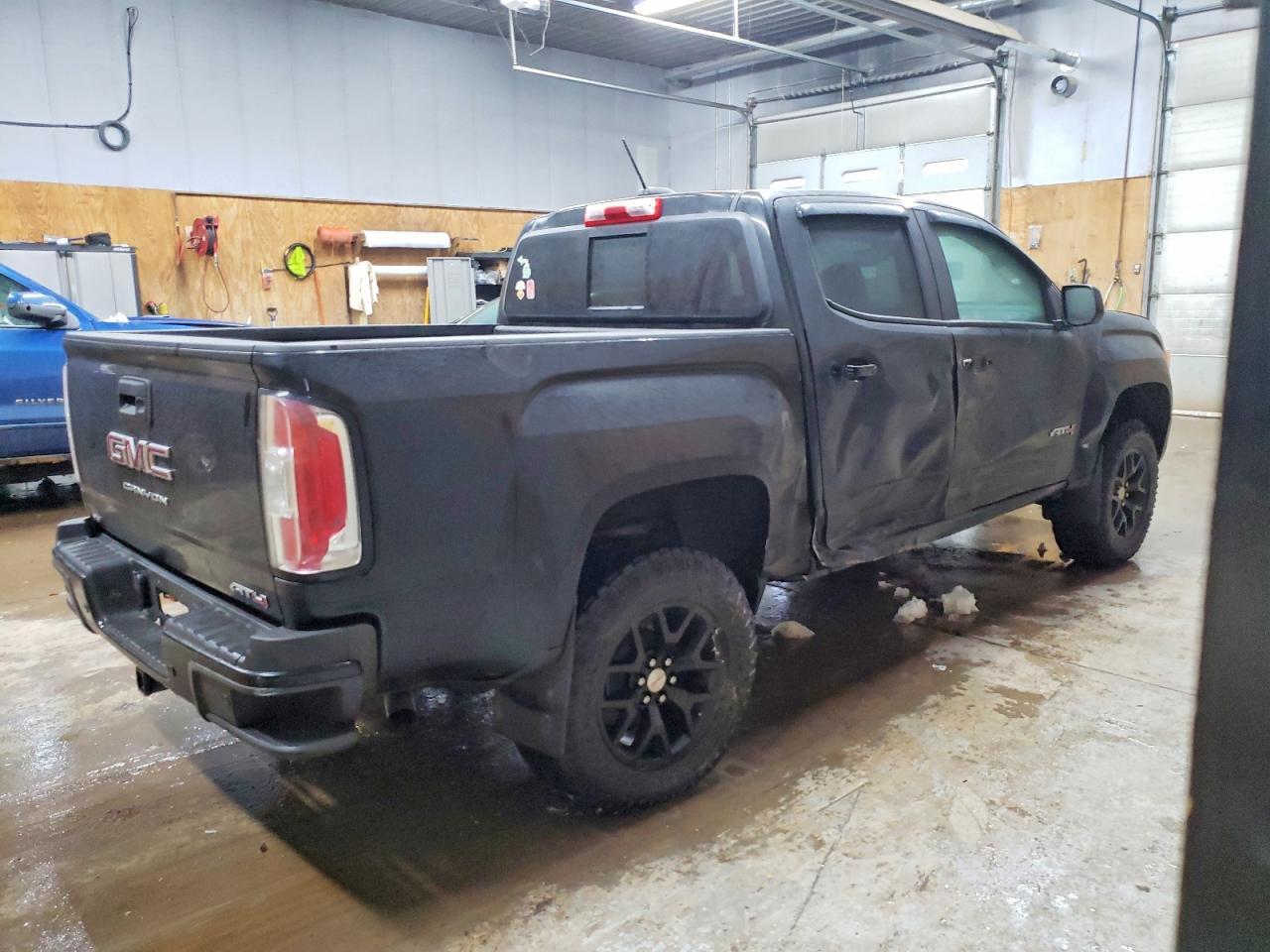 2022 GMC Canyon At4 - Image 3