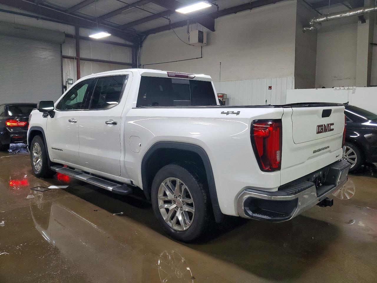 2019 GMC Sierra K1500 Slt - Фото 2