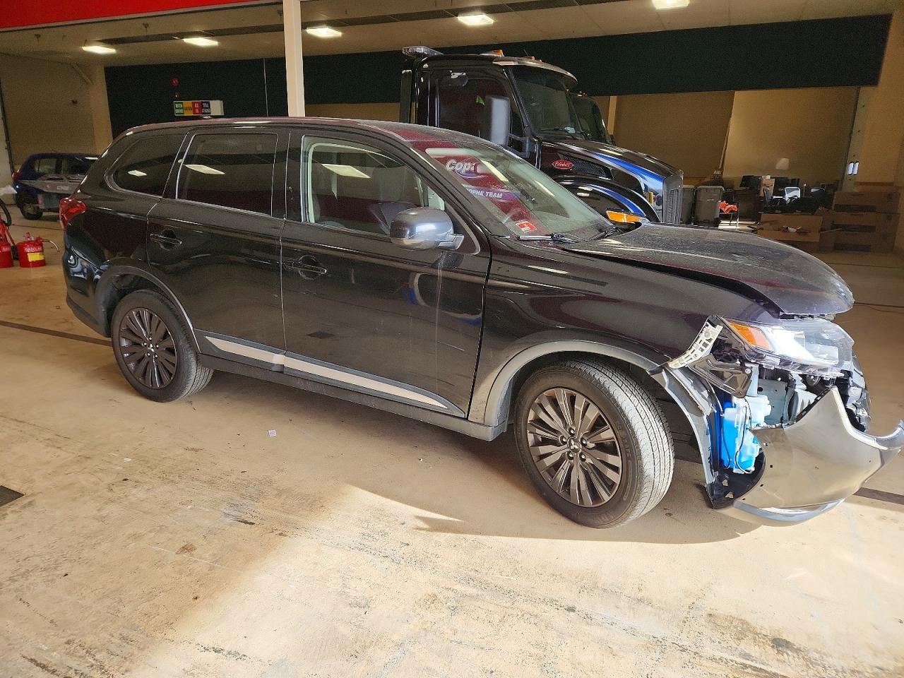 2019 Mitsubishi Outlander Se - Image 4