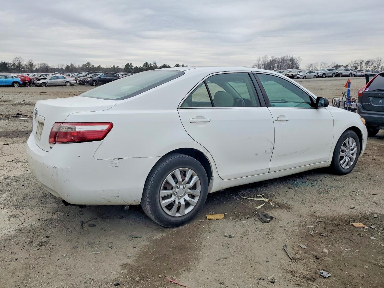 2007 Toyota Camry Ce - Image 3