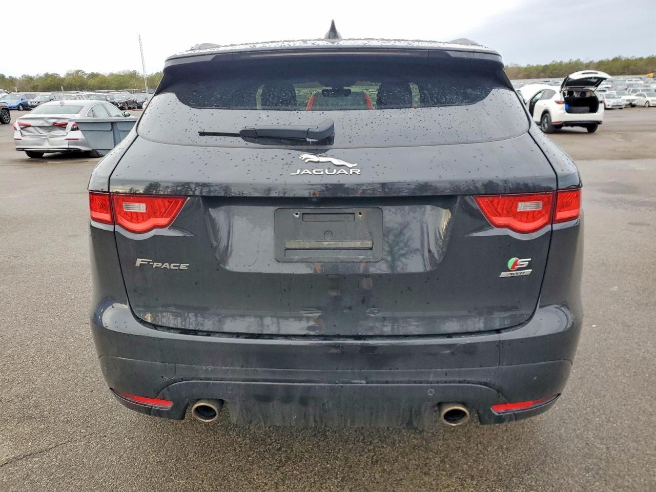 2019 Jaguar F-Pace S - Image 6