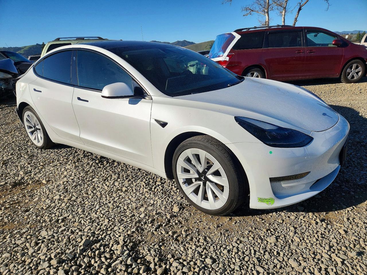 2021 Tesla Model 3 - Фото 4