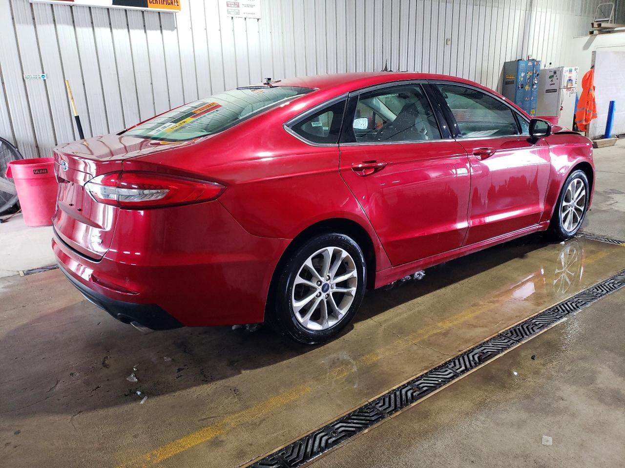 2020 Ford Fusion Se - Image 3