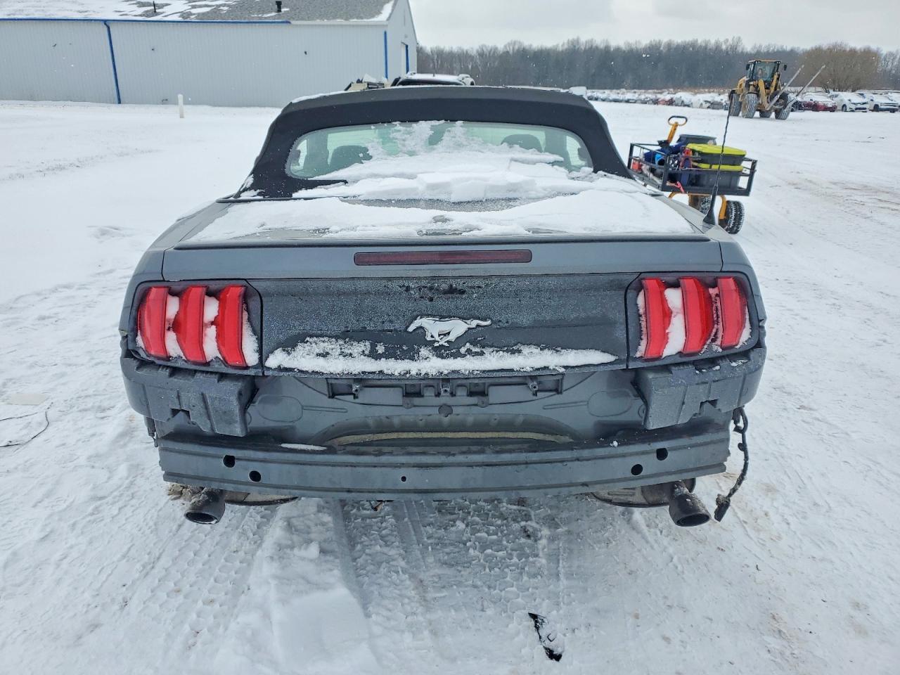 2022 Ford Mustang - Фото 6