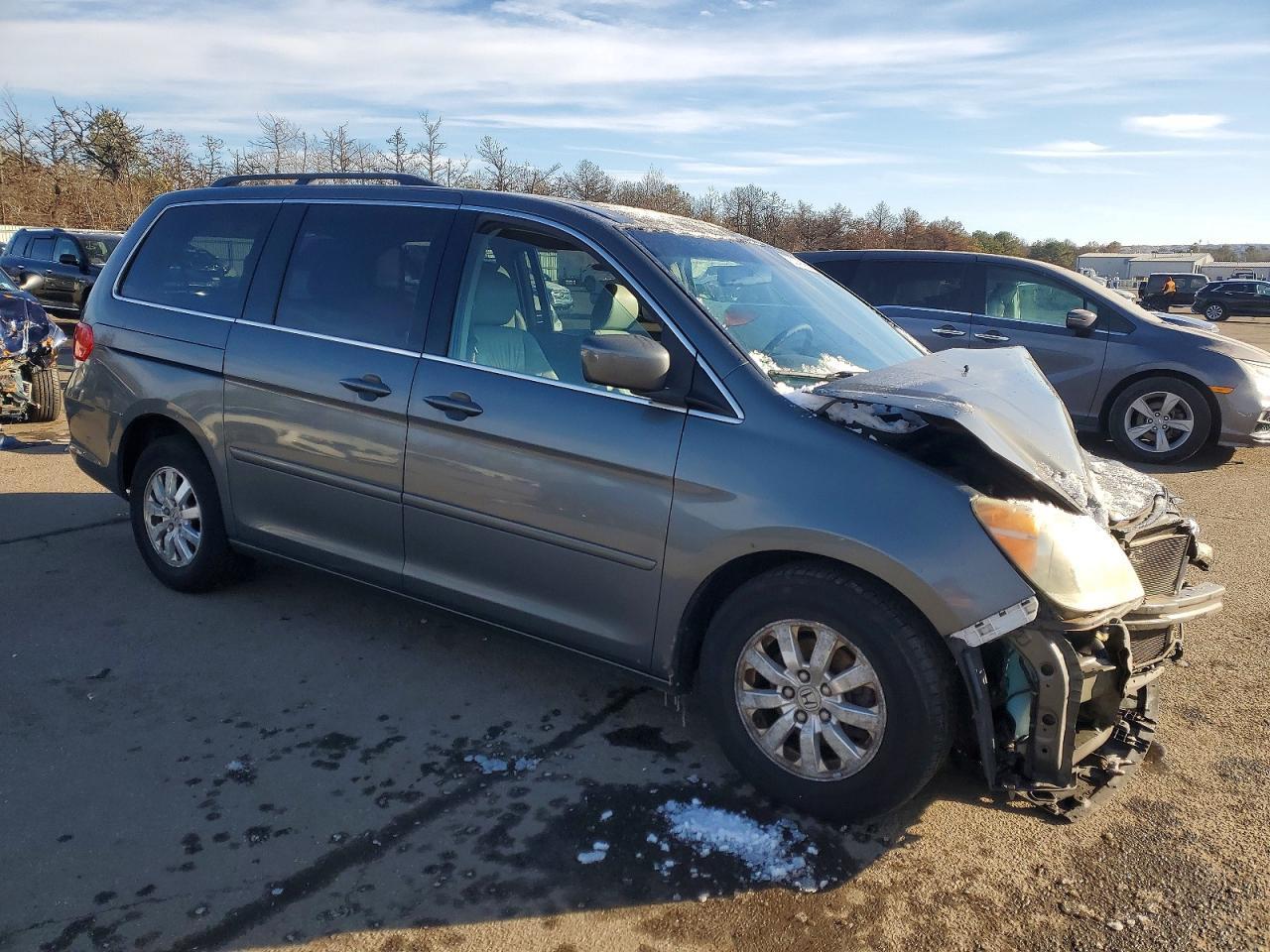 2008 Honda Odessy - Image 4