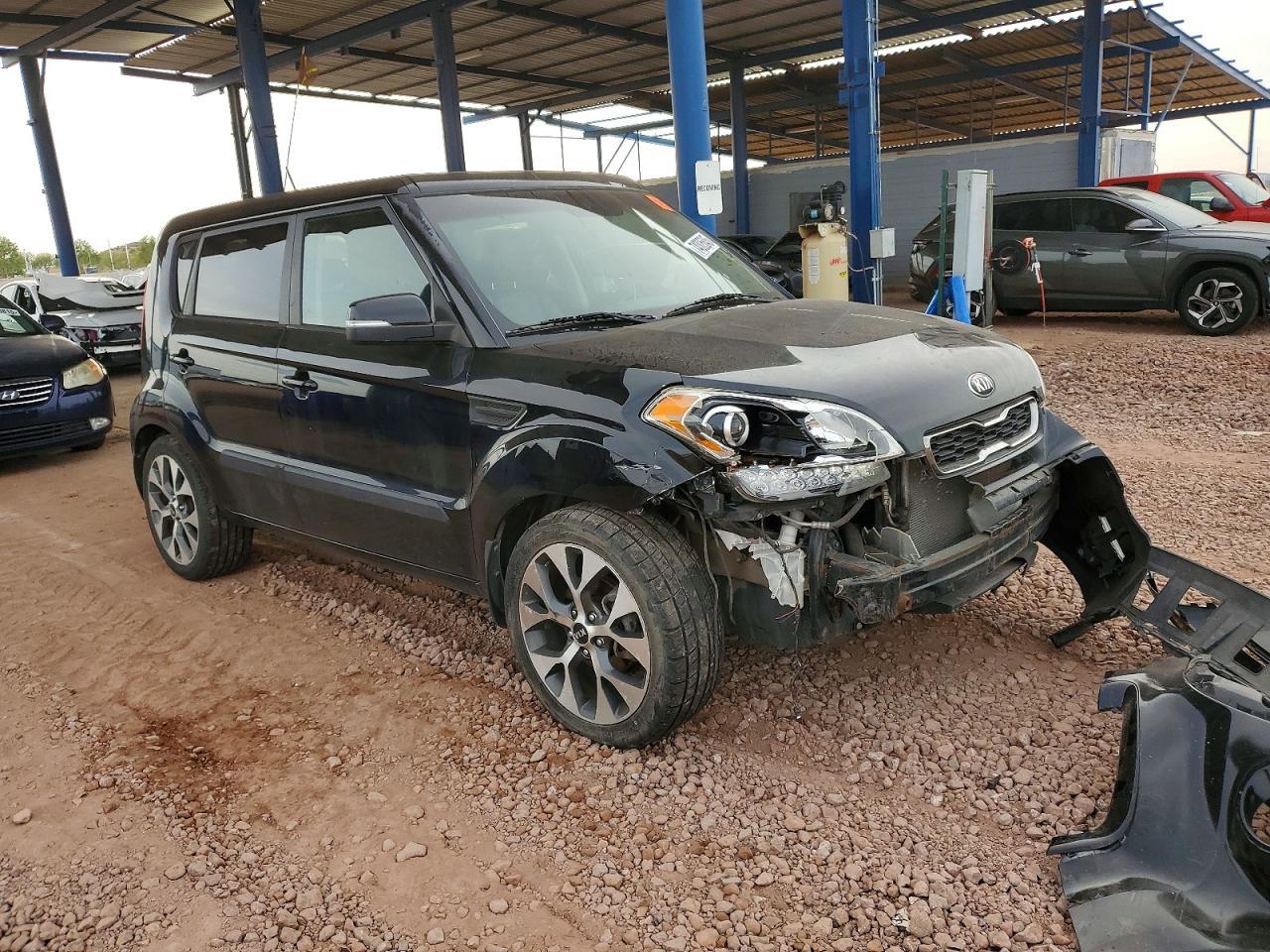 2013 Kia Soul + - Image 4