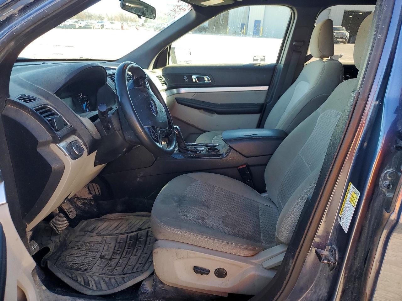 2019 Ford Explorer - Image 7