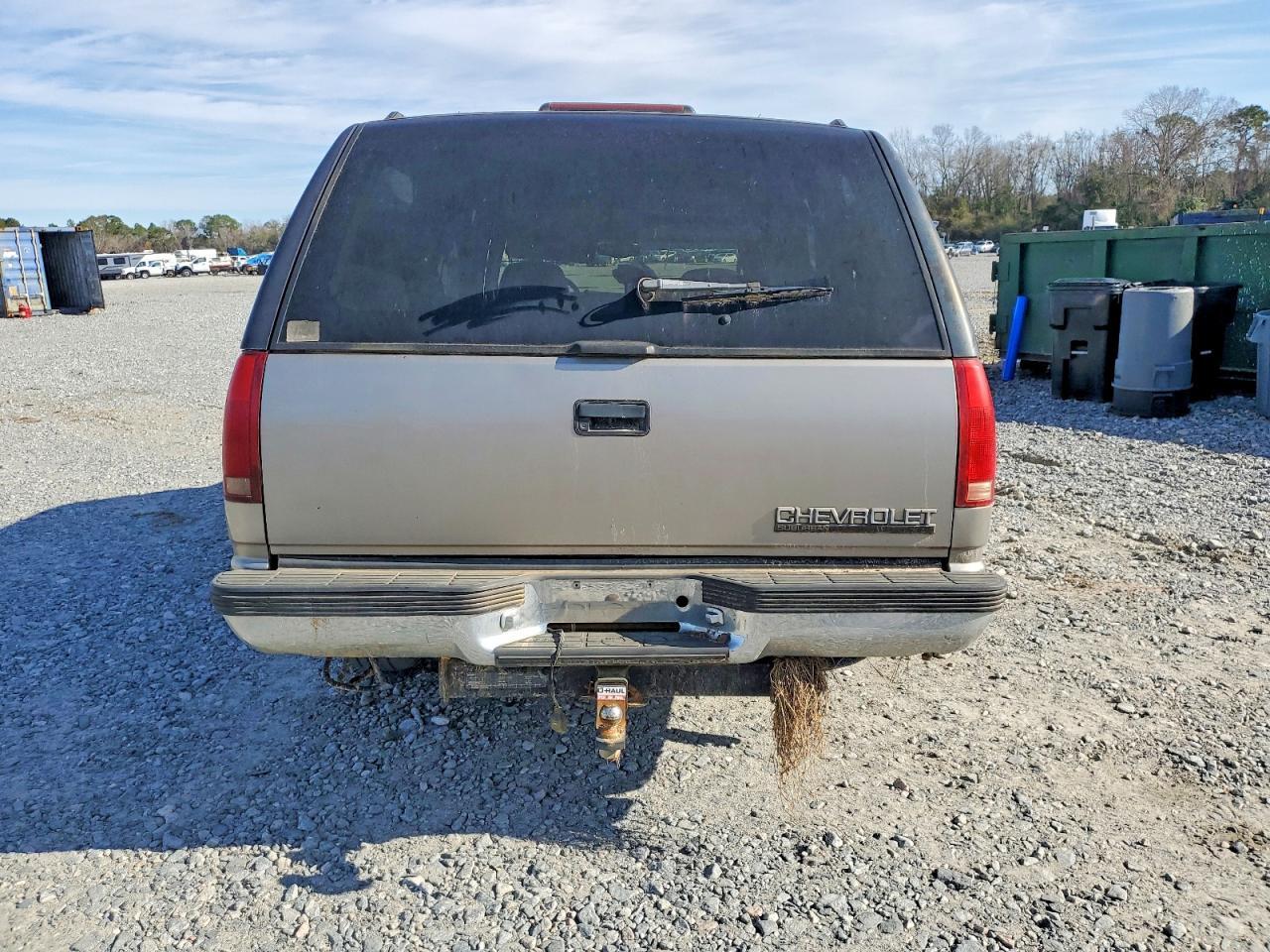 1999 Chevrolet Suburban C1500 - Image 6