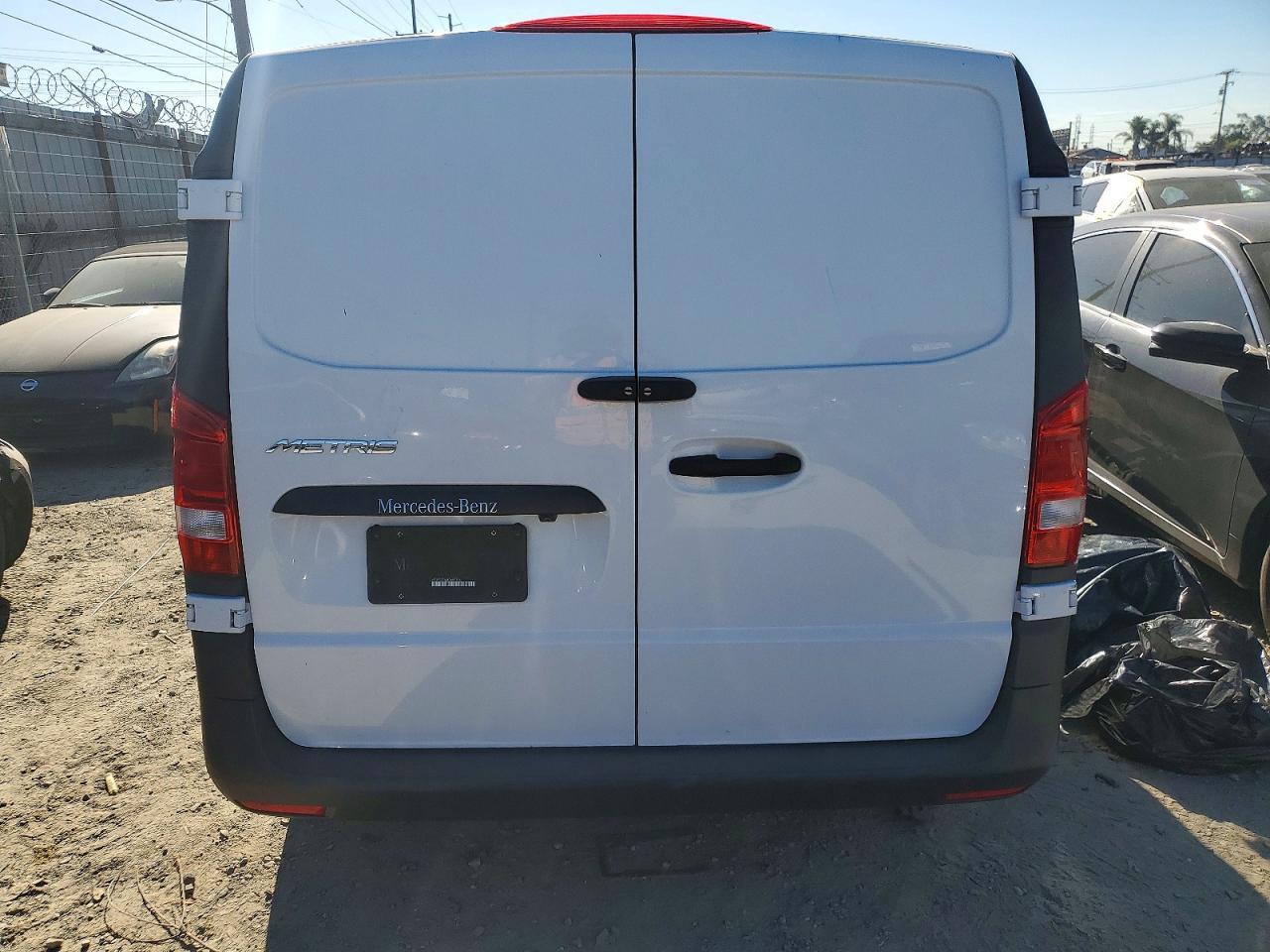 2019 Mercedes Benz Metris Delivery Van - Фото 6