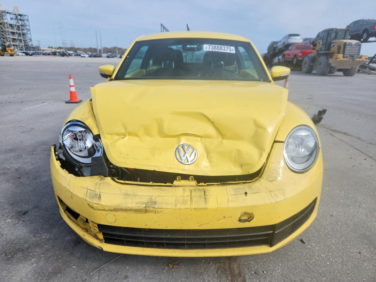 2012 Volkswagen Beetle - Фото 5