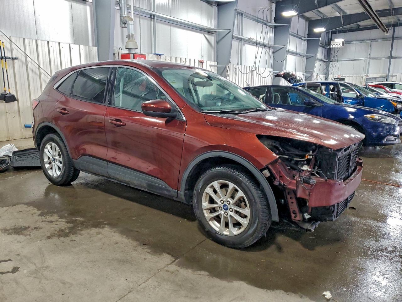 2021 Ford Escape Se - Фото 4