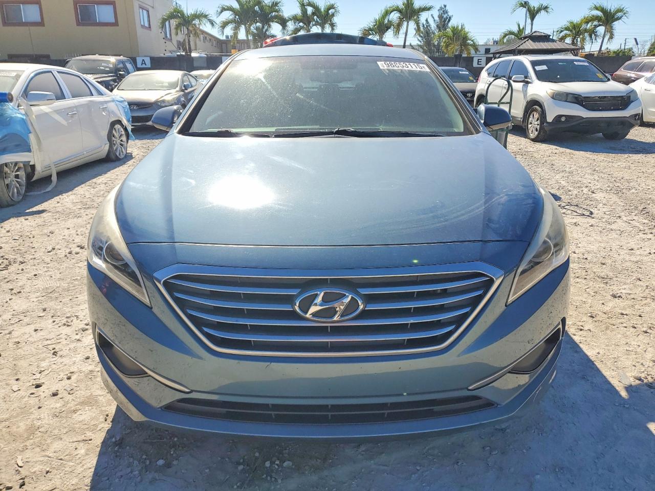 2017 Hyundai Sonata Se - Image 5