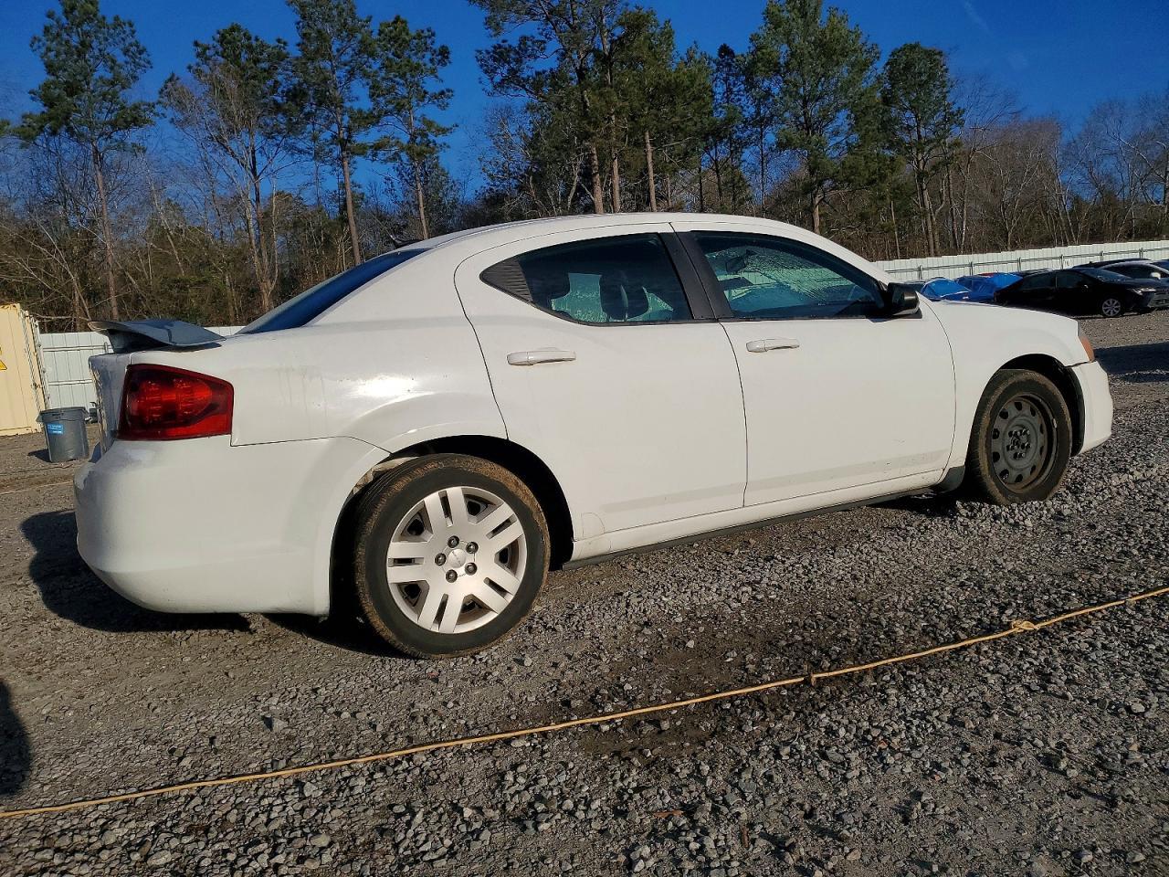2014 Dodge Avenger Se - Фото 3