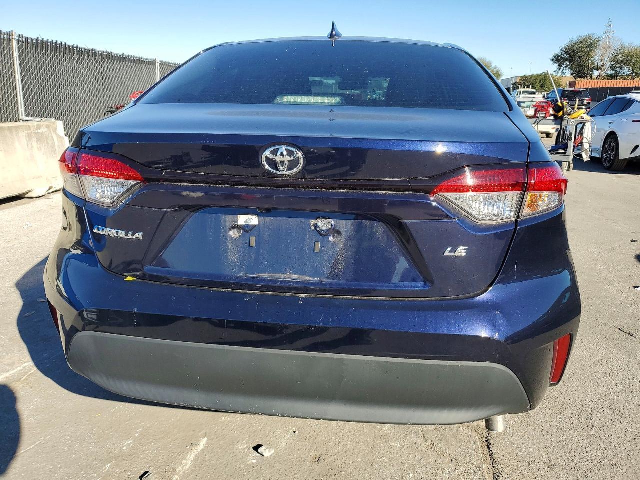 2023 Toyota Corolla Le - Image 6