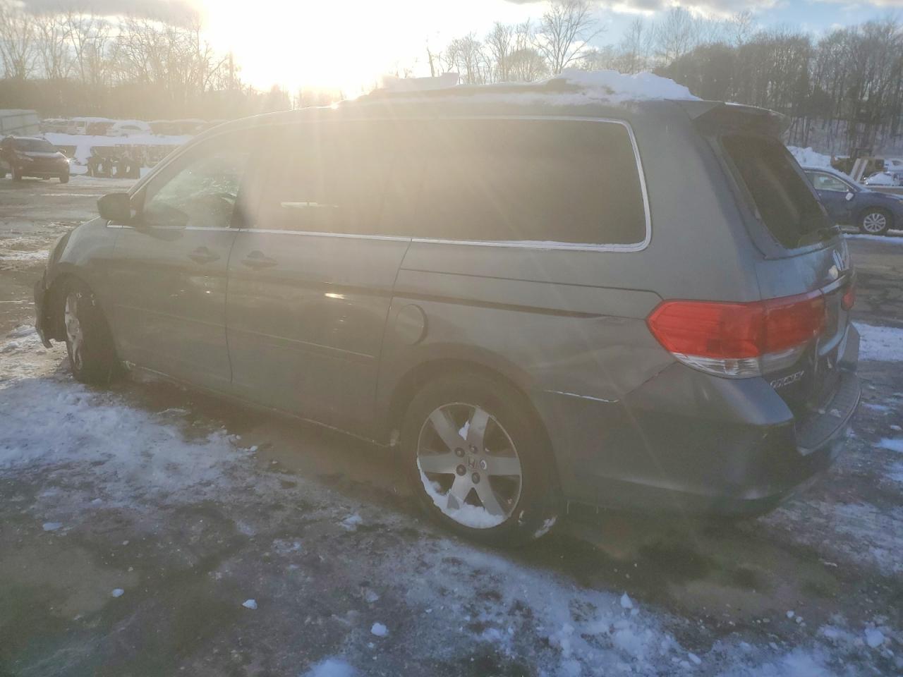 2010 Honda Odyssey Exl - Image 2