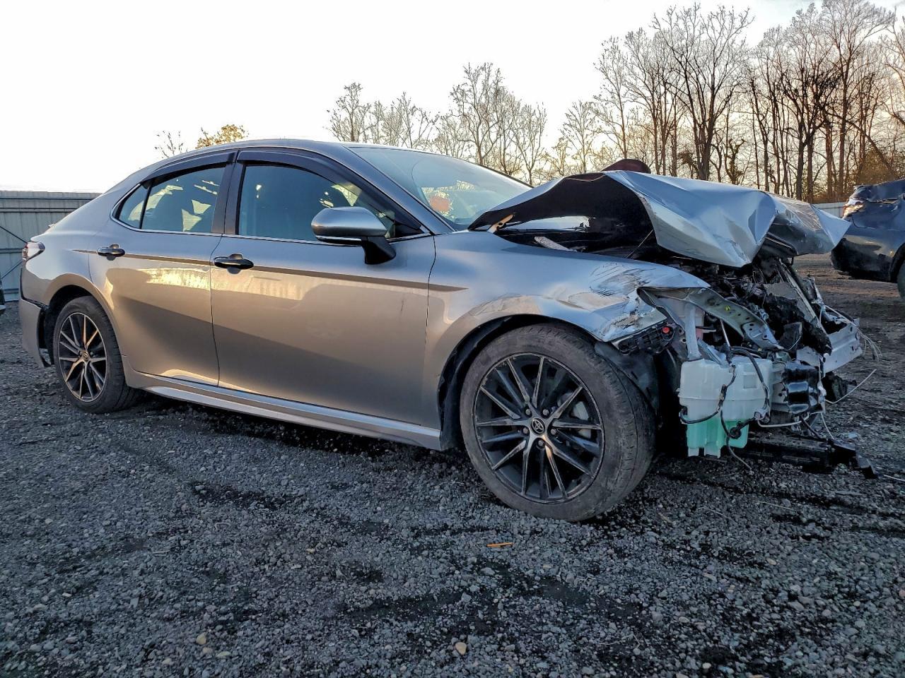 2023 Toyota Camry Se Night Shade - Image 4