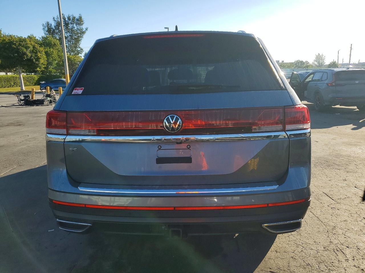 2024 Volkswagen Atlas Se - Image 6