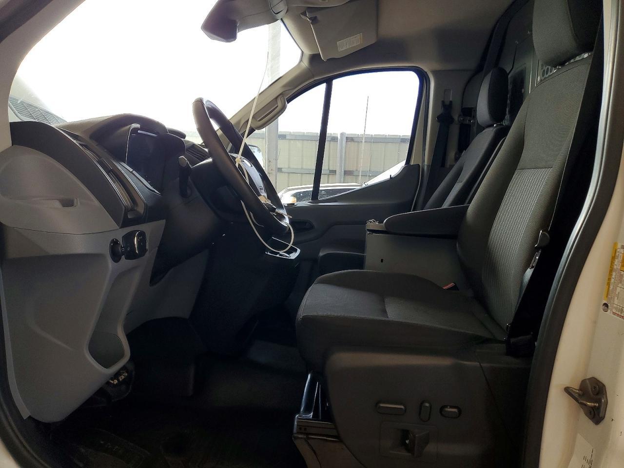 2018 Ford Transit T-150 - Фото 7