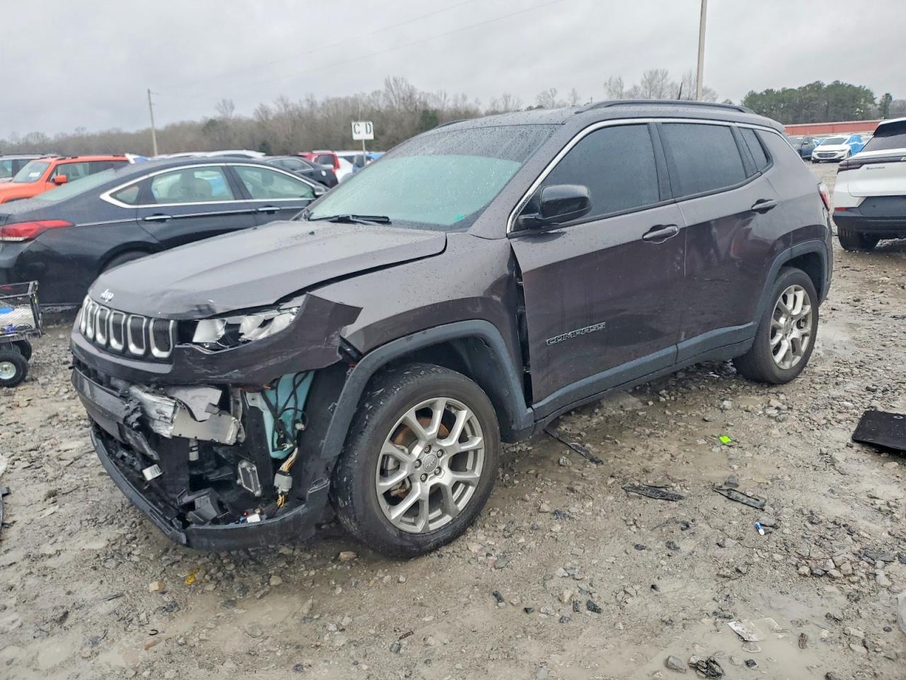 2022 Jeep Compass Latitude Lux