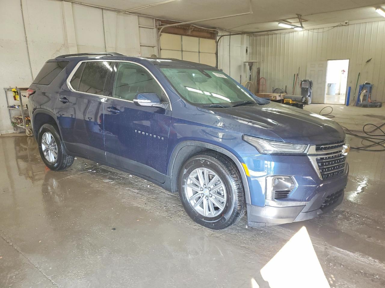 2023 Chevrolet Traverse Lt - Фото 4