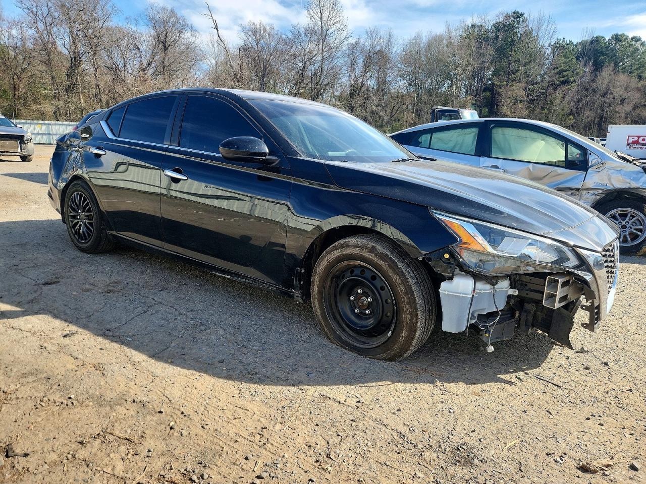 2019 Nissan Altima S - Image 4