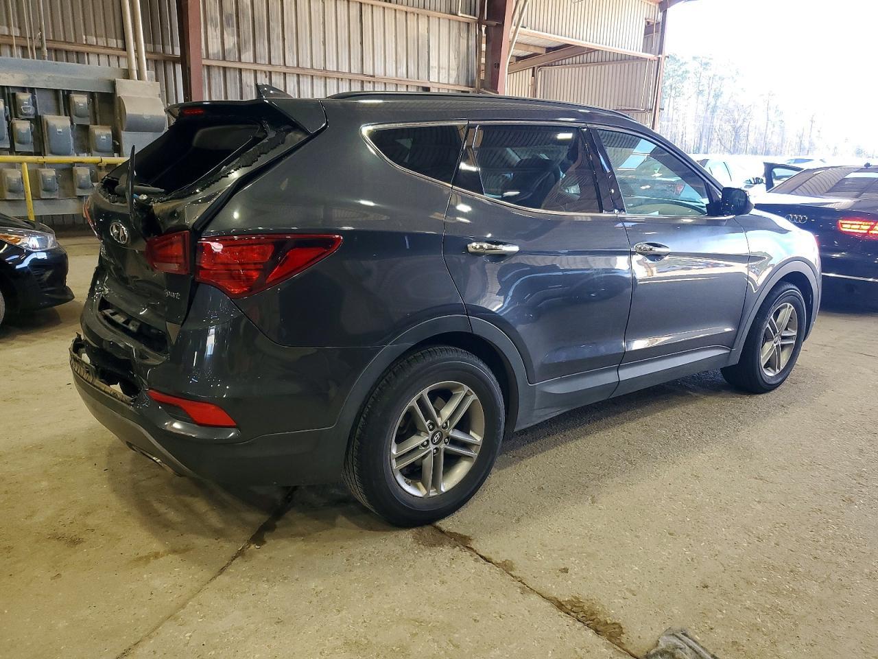 2018 Hyundai Santa Fe Sport 2.4L - Фото 3