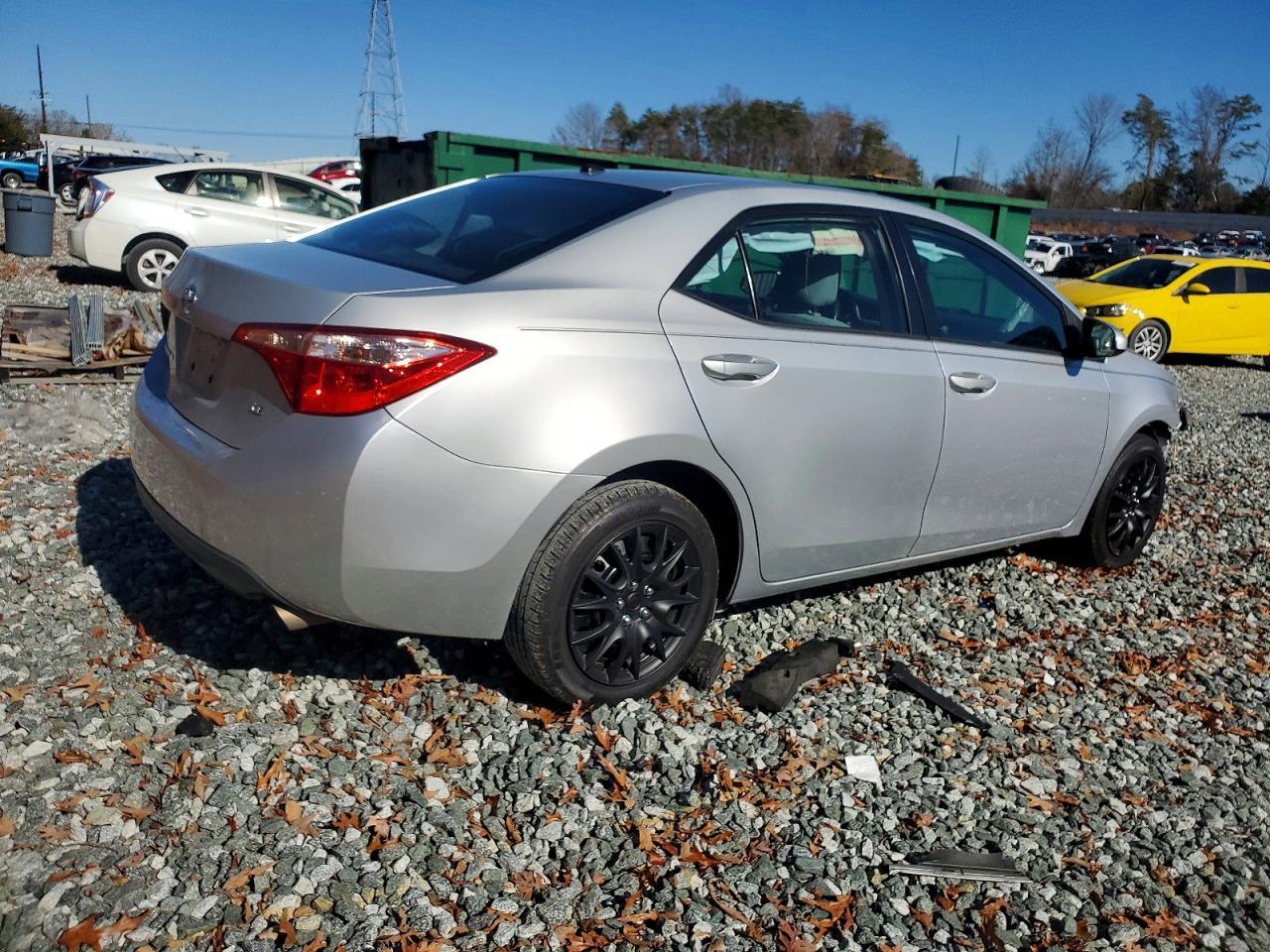 2017 Toyota Corolla L - Image 3