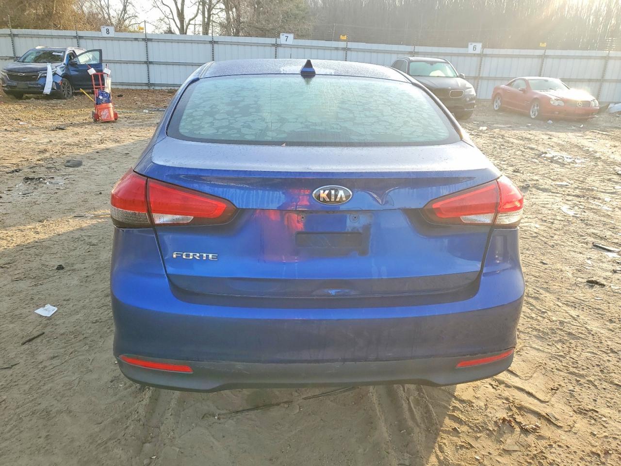 2018 Kia Forte Lx - Image 6