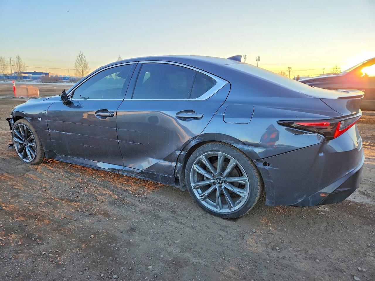 2021 Lexus Is 300 F Sport - Фото 2
