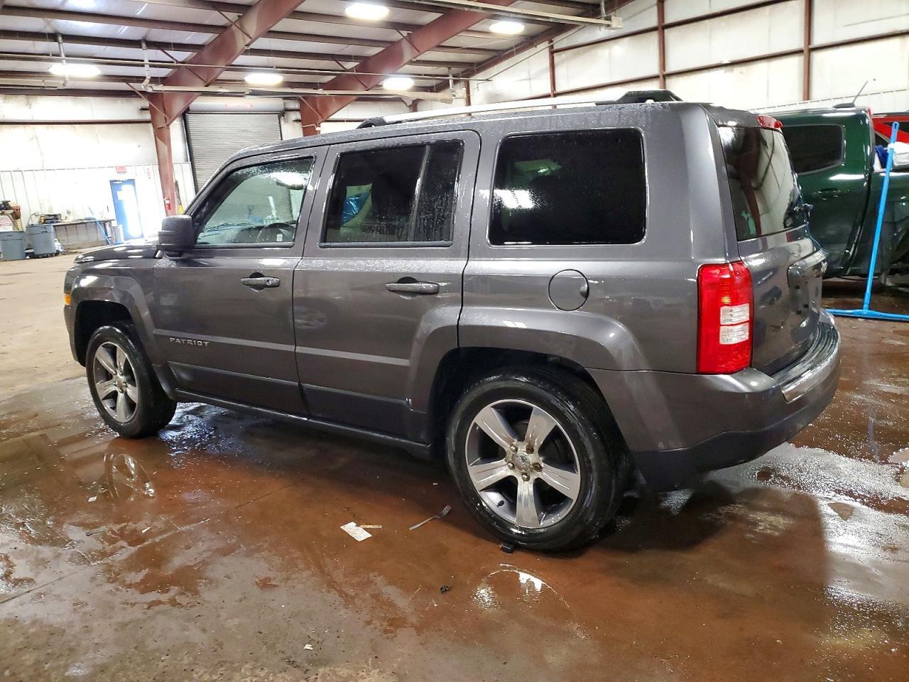 2017 Jeep Patriot Sport - Image 2