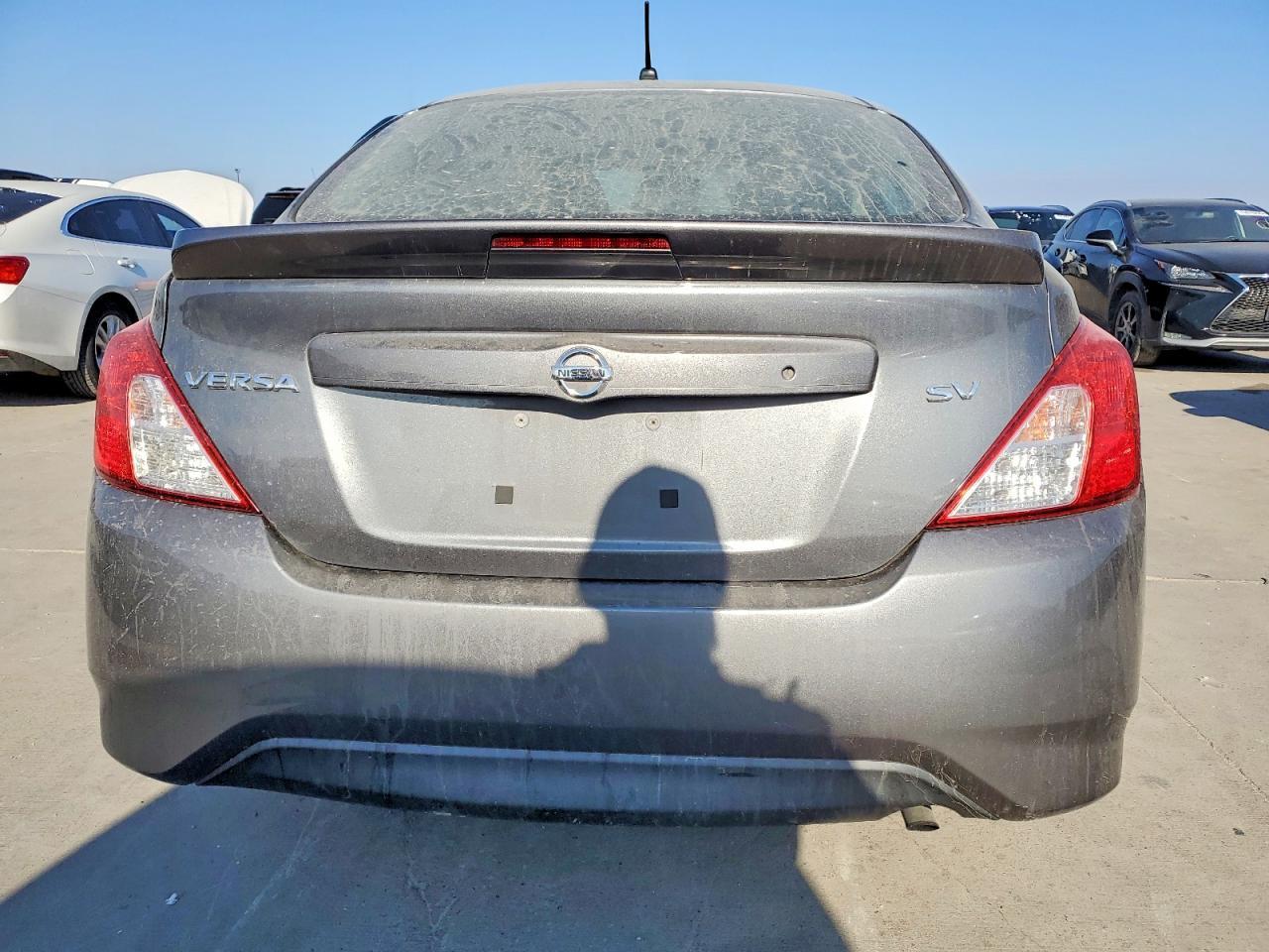 2018 Niss Versa - Фото 6