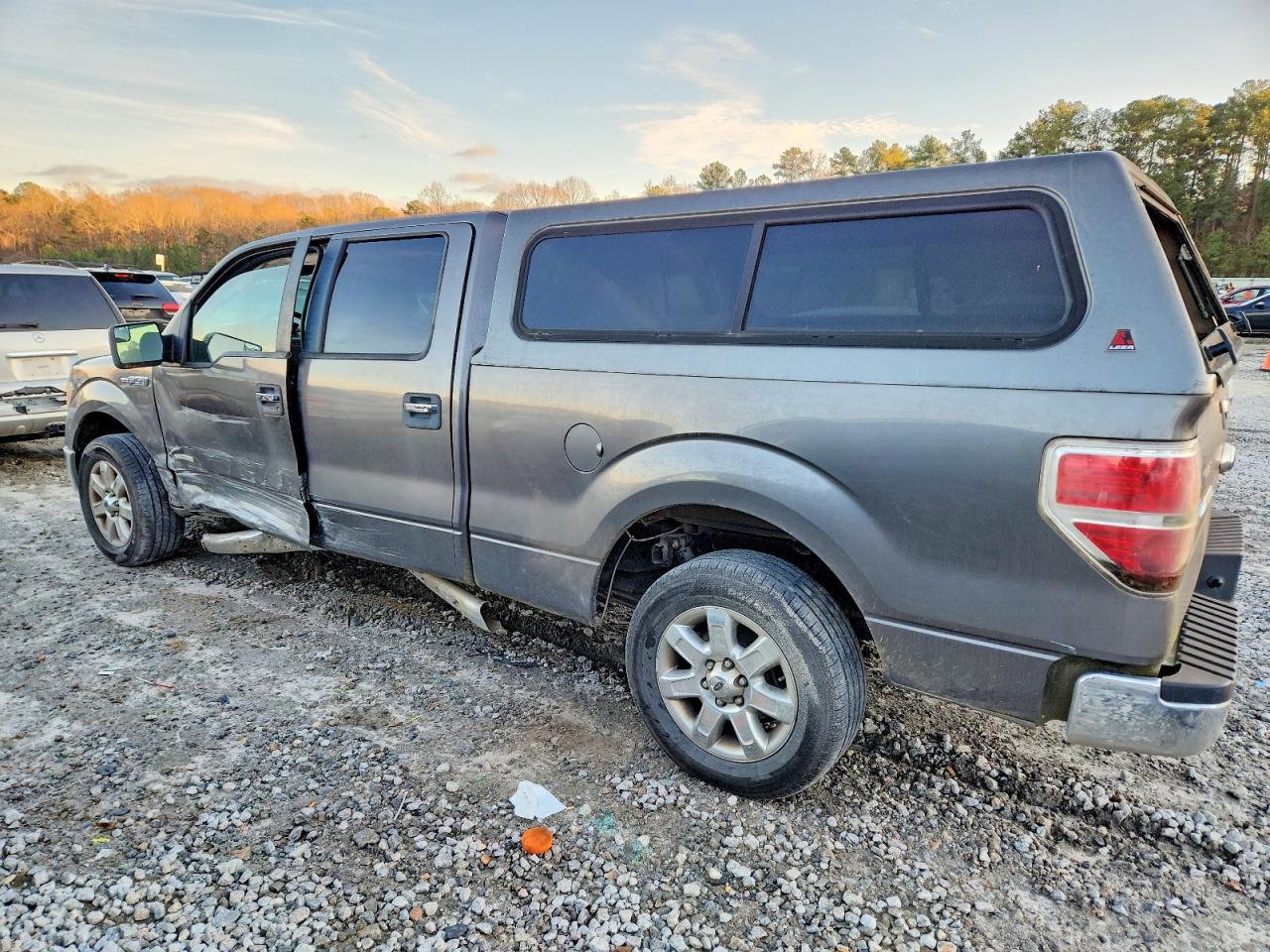 2014 Ford F150 Supercrew - Фото 2
