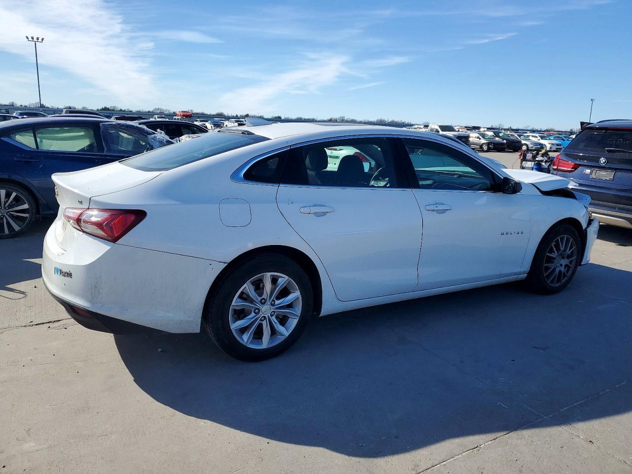 2021 Chevrolet Malibu Lt - Image 3