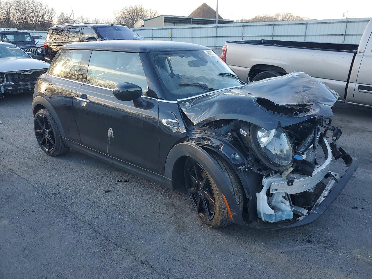 2021 Mini Cooper - Image 4