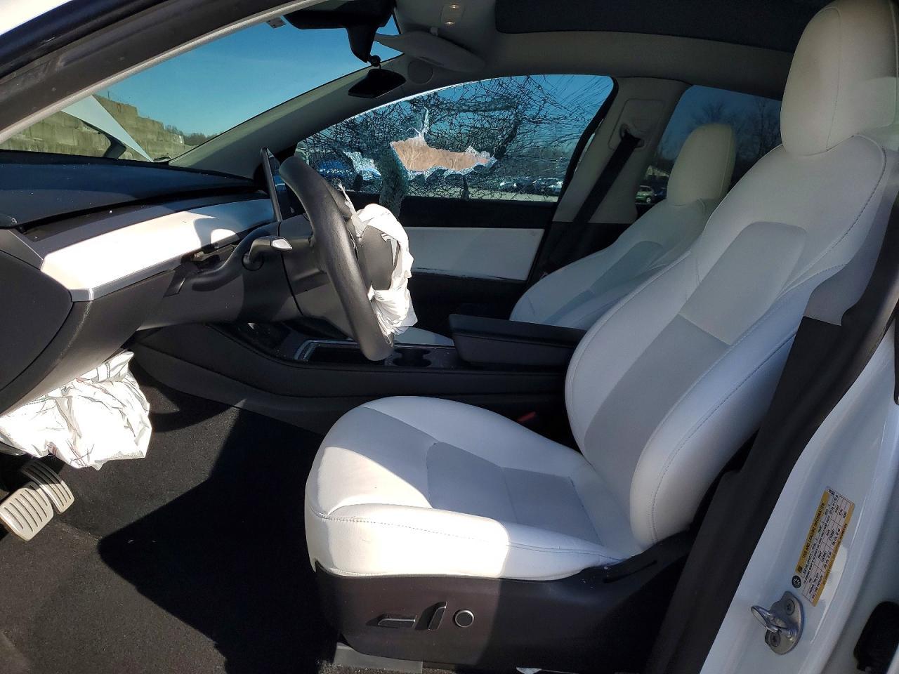 2022 Tesla Model Y - Фото 7