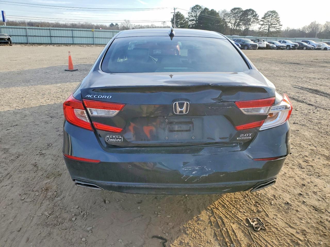 2018 Honda Accord Touring - Фото 6