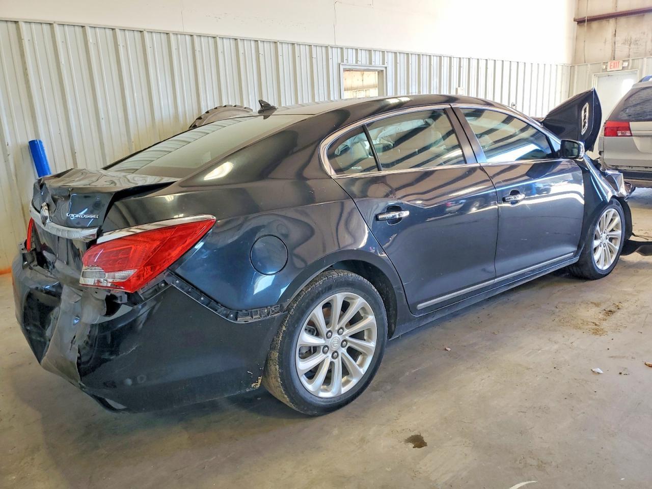 2014 Buick Lacrosse - Image 3